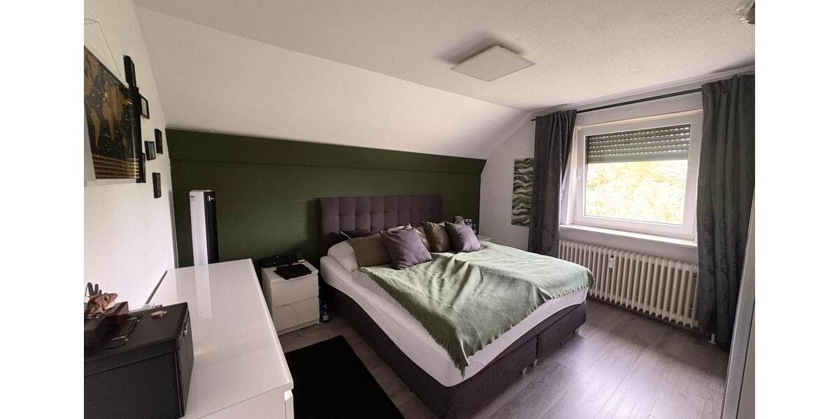 Dachgeschoßwohnung Manching - 3.5 Zimmer, 85 m&sup2;, 850&euro; | Angebot:26706088