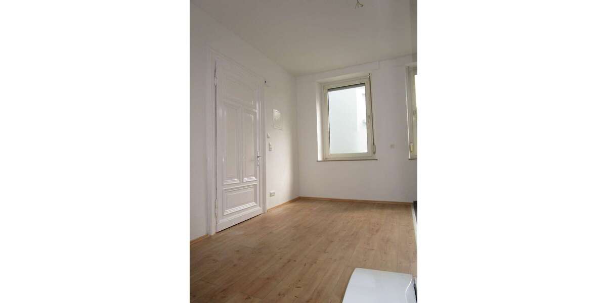 Wohnung zum Mieten in Krefeld 395 € 32 m² 1 zimmer