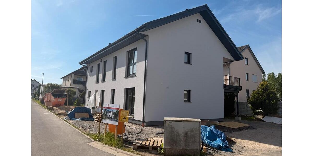 Erdgeschoßwohnung Großostheim - 4 Zimmer, 97 m&sup2;, 1.650&euro; | Angebot:24617367