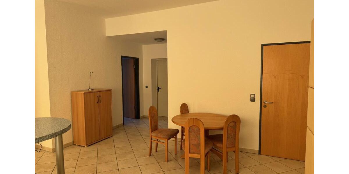 Etagenwohnung Netphen - 2 Zimmer, 76 m&sup2;, 700&euro; | Angebot:26323645