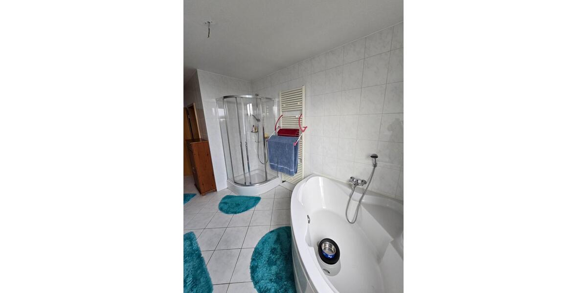 Schöne 3 Zimmer Wohnung in Benthe zu vermieten 94 m² EG 3 zimmer