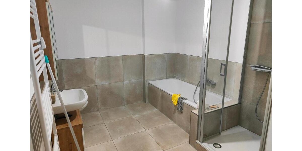 Wohnen auf Zeit Euskirchen - 2 Zimmer, 104 m&sup2;, 550&euro; | Angebot:26652641