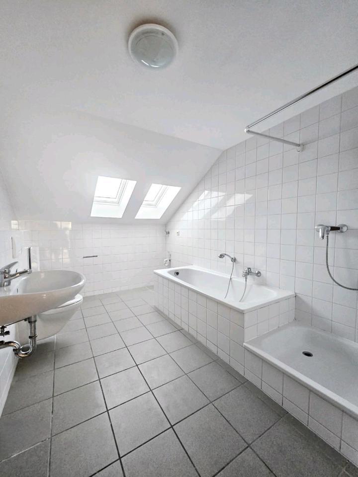 Traumhafte 5-Zimmer-Wohnung – Sofort bezugsfrei in Top-Lage