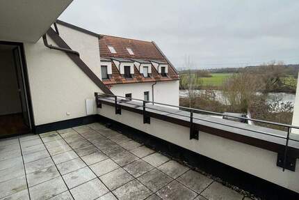 Großzügige 3-Zimmer-Whg. mit Einbauküche 3 zimmer