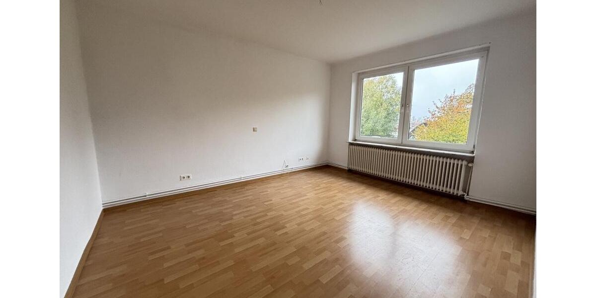Etagenwohnung Emden - 4 Zimmer, 83 m&sup2;, 600&euro; | Angebot:24377387