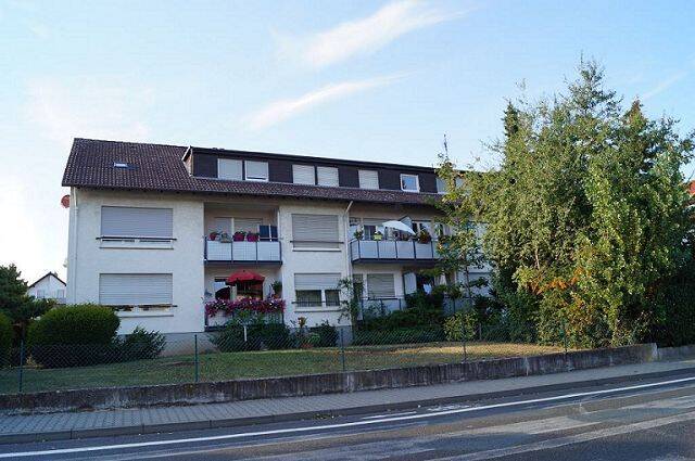Etagenwohnung Rüsselsheim - 3 Zimmer, 66 m&sup2;, 755&euro; | Angebot:26093815