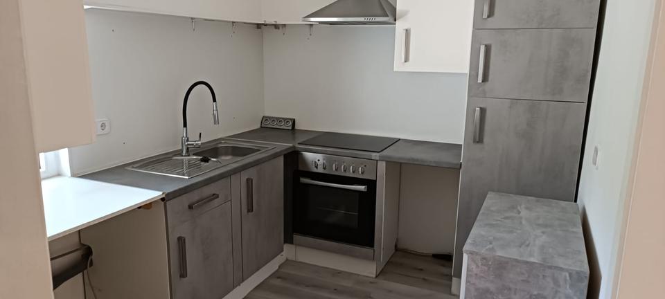 Etagenwohnung Deggenhausertal - 3 Zimmer, 75 m&sup2;, 650&euro; | Angebot:26238398