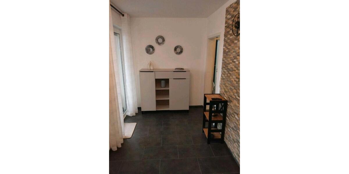 Etagenwohnung Wiesbaden Mainz-Amöneburg - 2 Zimmer, 44 m&sup2;, 1.450&euro; | Angebot:26037620