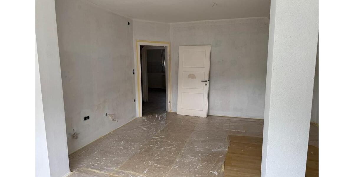 Dachgeschoßwohnung Herborn - 5 Zimmer, 90 m&sup2;, 800&euro; | Angebot:26522685