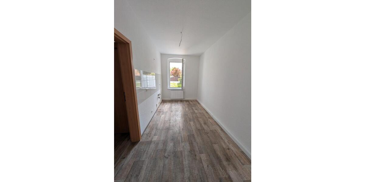 Erdgeschoßwohnung Merseburg - 1 Zimmer, 32 m&sup2;, 270&euro; | Angebot:26566056
