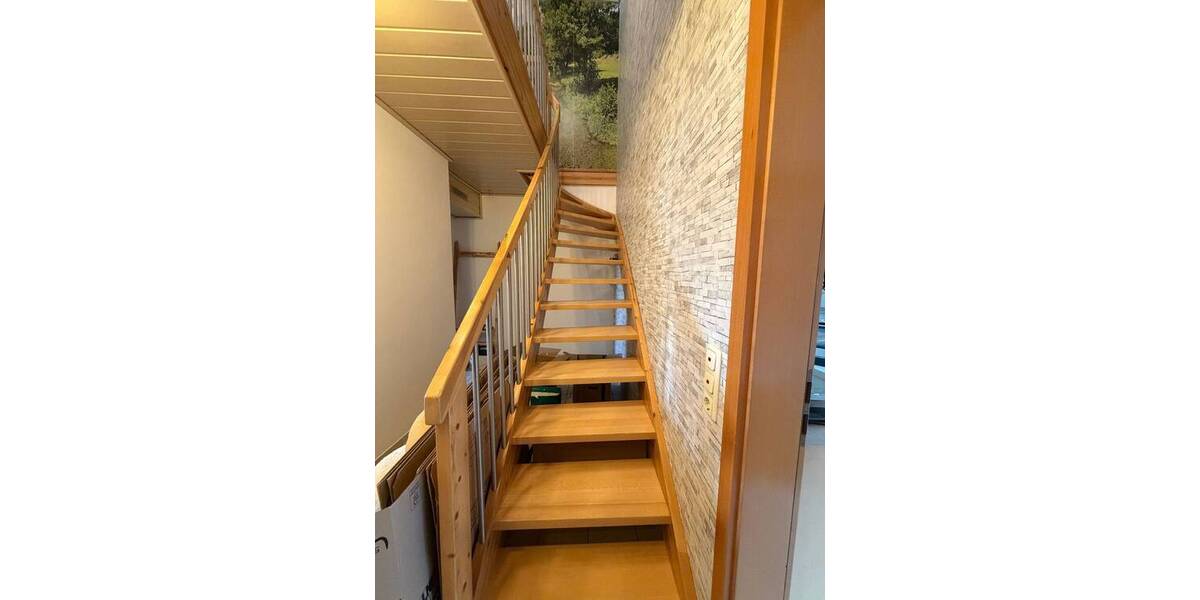 Etagenwohnung Erlangen Frauenaurach - 3 Zimmer, 117 m&sup2;, 1.400&euro; | Angebot:26092188