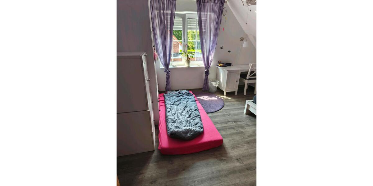 Wohnen auf Zeit Sarstedt - 1 Zimmer, 15 m&sup2;, 50&euro; | Angebot:24878066