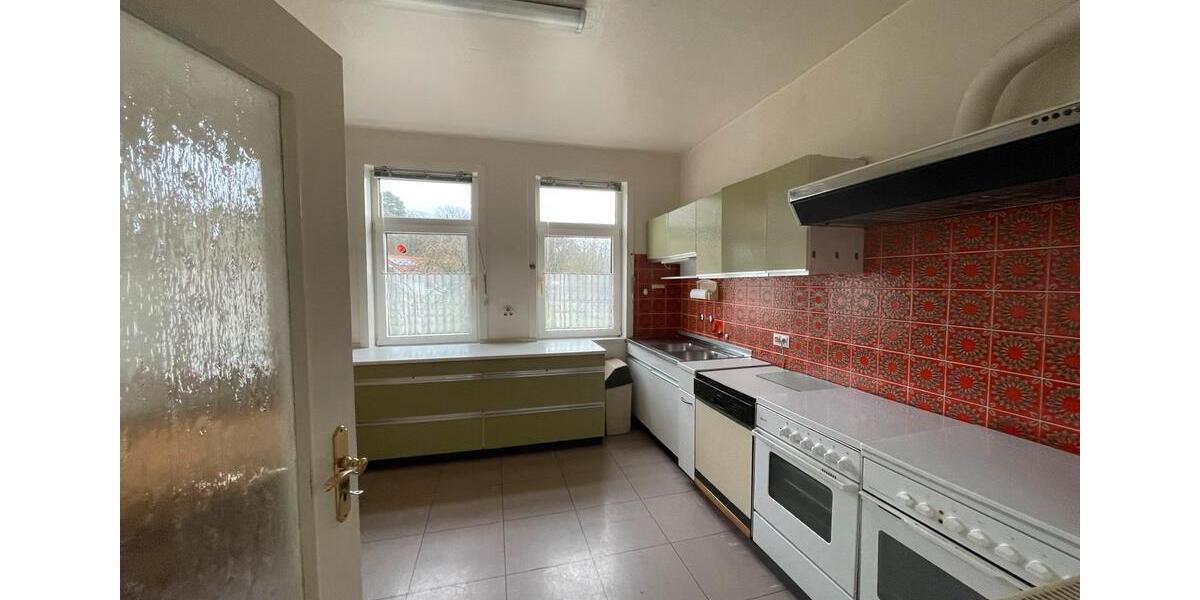 Etagenwohnung Coppenbrügge - 3 Zimmer, 135 m&sup2;, 1.600&euro; | Angebot:23781121