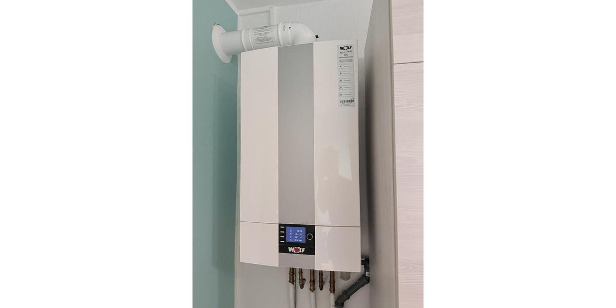 Dachgeschoßwohnung Ellefeld - 5 Zimmer, 93 m&sup2;, 400&euro; | Angebot:25302933