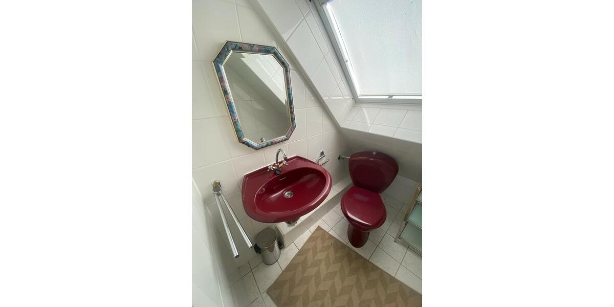 Moebliertes Zimmer eig.WCWT HH Altona 17 Min RB 1 zimmer