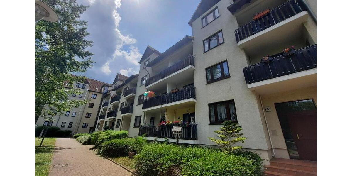 Etagenwohnung Güsten - 3 Zimmer, 77 m&sup2;, 460&euro; | Angebot:25851992