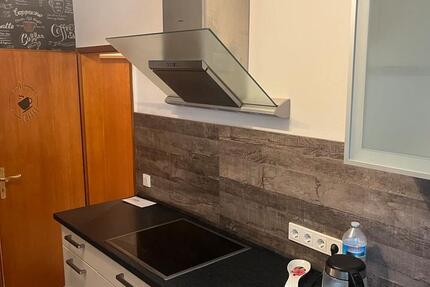 Wohnen auf Zeit Bischofsheim - 4 Zimmer, 92 m&sup2;, 300&euro; | Angebot:25270685