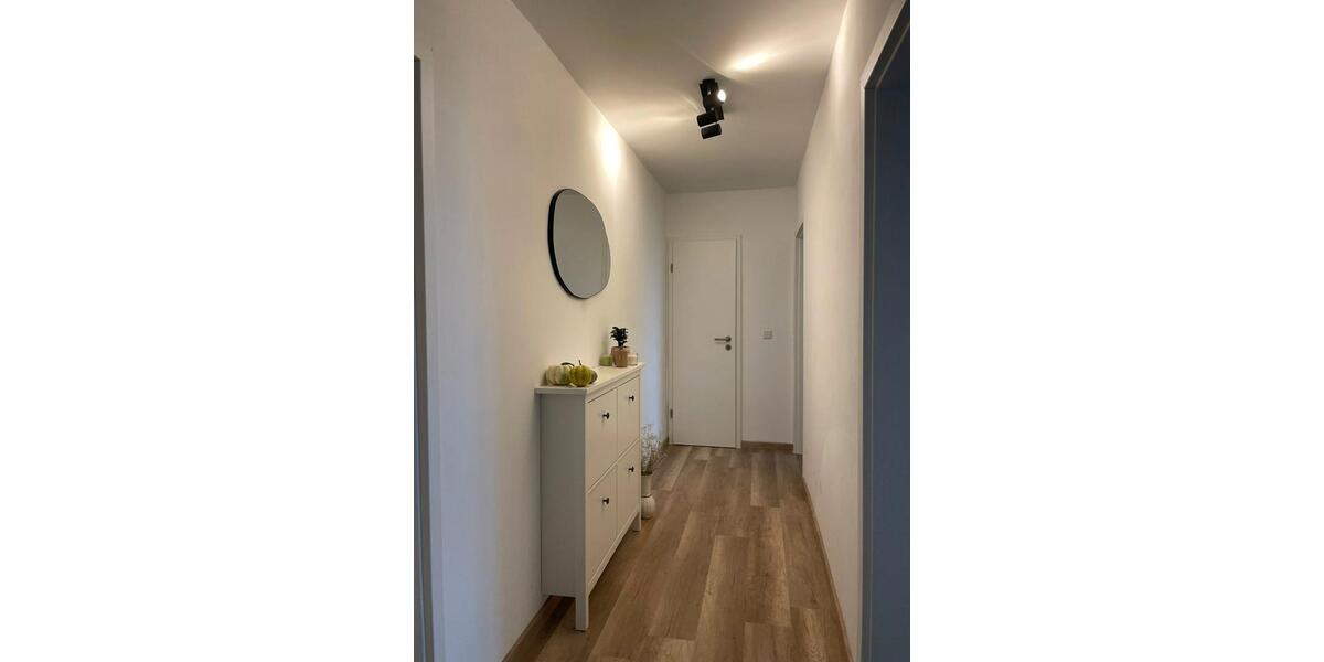 Erdgeschoßwohnung Bergneustadt - 3 Zimmer, 81 m&sup2;, 650&euro; | Angebot:26566407