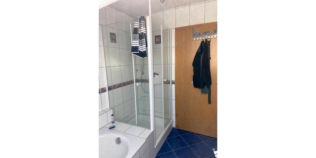 Dachgeschoßwohnung Aichhalden - 3 Zimmer, 78 m&sup2;, 680&euro; | Angebot:26322344
