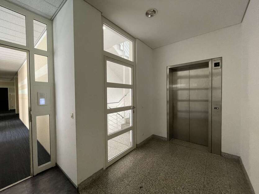 Genügend Platz zum Wachsen- Ihr neues Büro in den Gohlis Arkaden! 11 zimmer