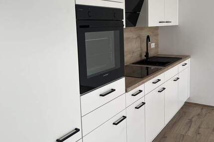 Wohlfühlwohnung mit Balkon und moderner Ausstattung im Erstbezug! Rollstuhlgerecht! 2 zimmer