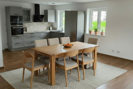 Großzügige, lichtdurchflutete 3-Zimmer Wohnung mit Balkon& Garten zimmer