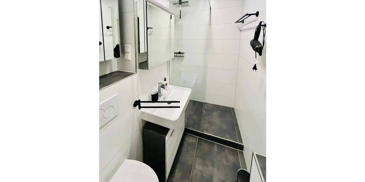 Etagenwohnung Köln Zollstock - 2 Zimmer, 47 m&sup2;, 752&euro; | Angebot:26274144