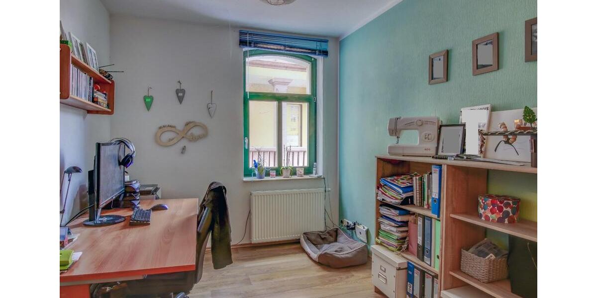 ***RESERVIERT*** 96m² | 4-Raum Wohnung | Mietwohnung | EBK Küche | Kamin | Balkon | Parken | Keller 4 zimmer