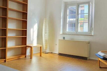 Wohnen auf Zeit Erlangen Am Anger - 1 Zimmer, 20 m&sup2;, 565&euro; | Angebot:26015445