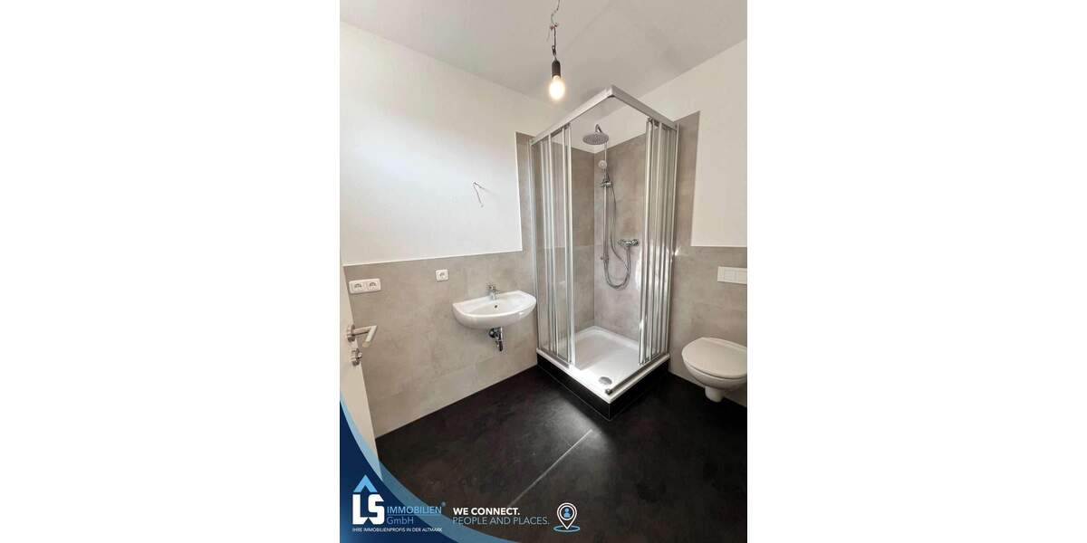 Etagenwohnung Tangermünde - 2 Zimmer, 74 m&sup2;, 633&euro; | Angebot:25914983