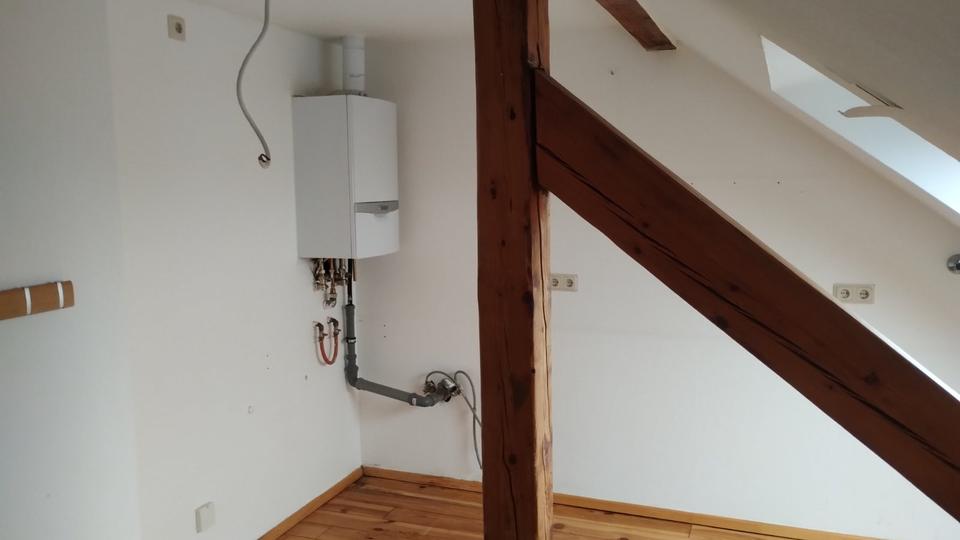 Dachgeschoßwohnung Neunkirchen - 3 Zimmer, 90 m&sup2;, 550&euro; | Angebot:25641144