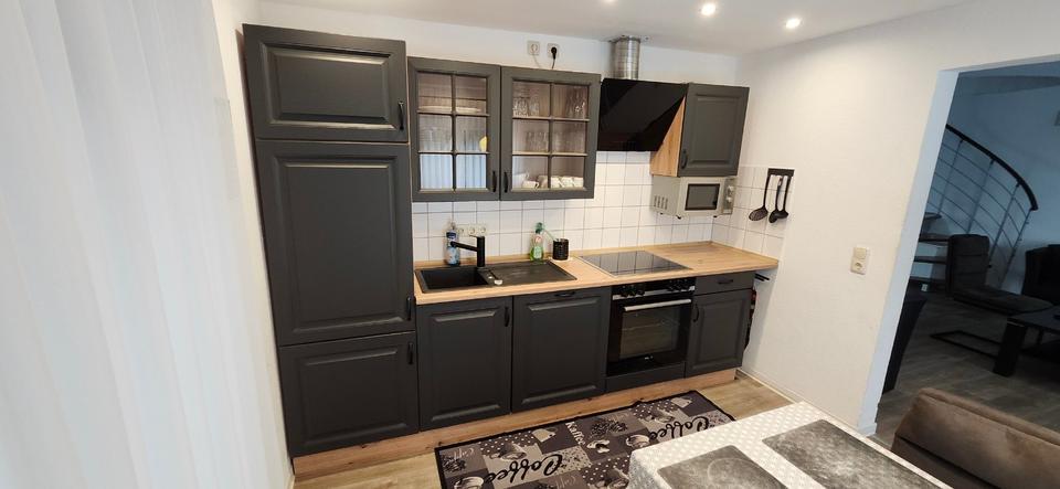 Wohnen auf Zeit Wilhelmshaven - 5 Zimmer, 100 m&sup2;, 21&euro; | Angebot:25652389