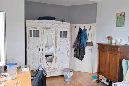 scönes helles WG zimmer in Bayreuth 4 zimmer