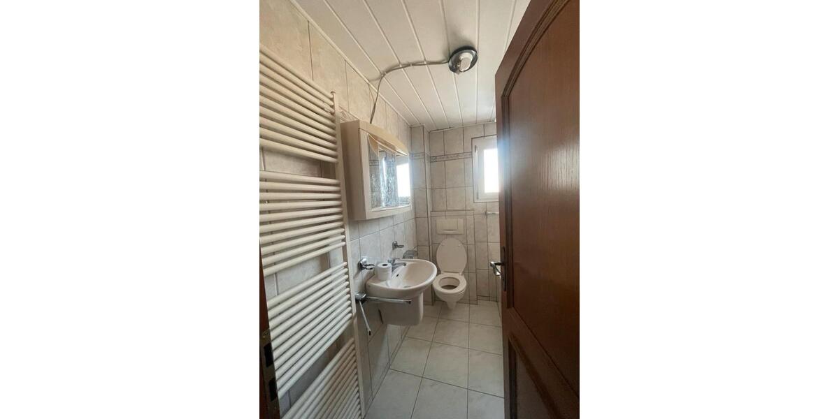 Mehrfamilienhaus, Wohnhaus Wutöschingen - 3 Zimmer, 80 m&sup2;, 1.100&euro; | Angebot:25928654