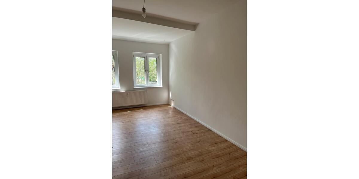 Dachgeschoßwohnung Zeitz - 2 Zimmer, 75 m&sup2;, 831&euro; | Angebot:24640630