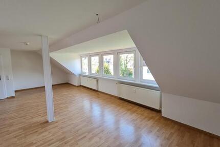 Wohnung Zeven - 2 Zimmer, 64 m&sup2;, 589&euro; | Angebot:26136207