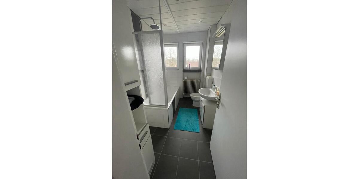 Etagenwohnung Gundremmingen - 3 Zimmer, 90 m&sup2;, 1.000&euro; | Angebot:26251518