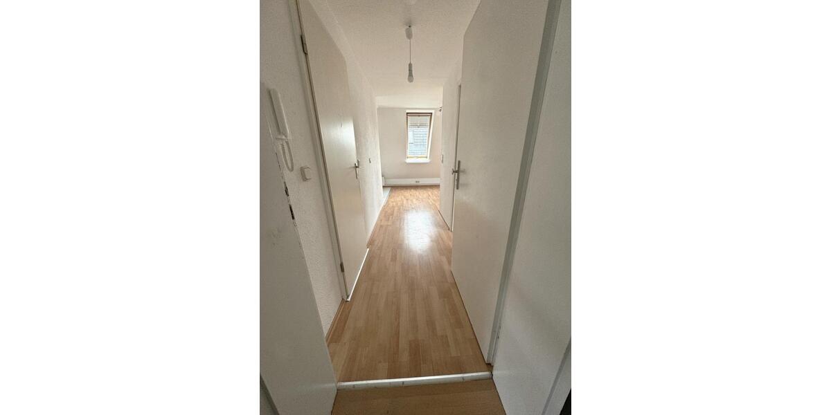 Dachgeschoßwohnung Barth - 2 Zimmer, 30 m&sup2;, 330&euro; | Angebot:24841242