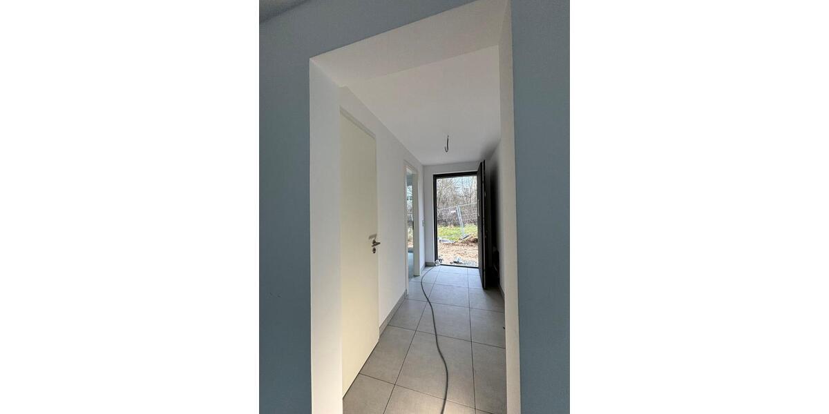 Sparen Sie bis zu 30% Energiekosten Neubau RH Whg. in Crimmitschau, Bebelstraße inkl. Kaminofen 4.5 zimmer