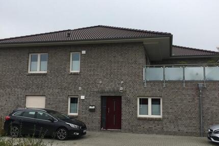 WG-Zimmer mit Dachterasse zentral in CLP! 4 zimmer