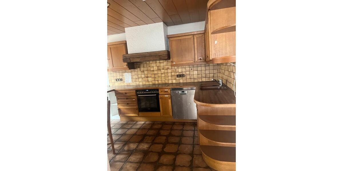 Wohnen auf Zeit Großbottwar - 8 Zimmer, 15 m&sup2;, 350&euro; | Angebot:25862944