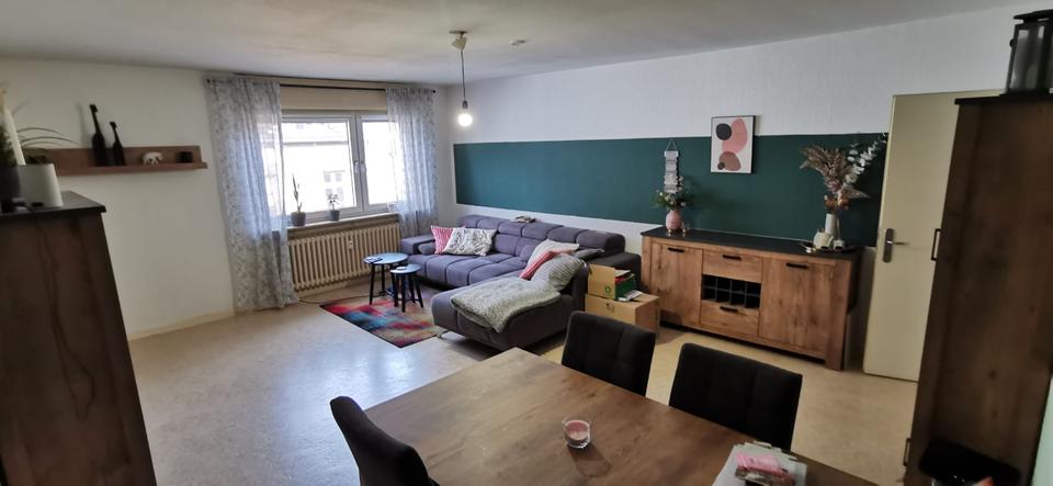 Etagenwohnung Saarbrücken - 3 Zimmer, 95 m&sup2;, 990&euro; | Angebot:26556727