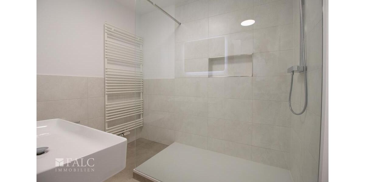 Dachgeschoßwohnung Bendorf - 4 Zimmer, 106 m&sup2;, 1.000&euro; | Angebot:24121680