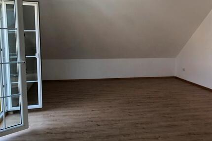 Wohnung Bad Krozingen - 3 Zimmer, 75 m&sup2;, 1.075&euro; | Angebot:26569611