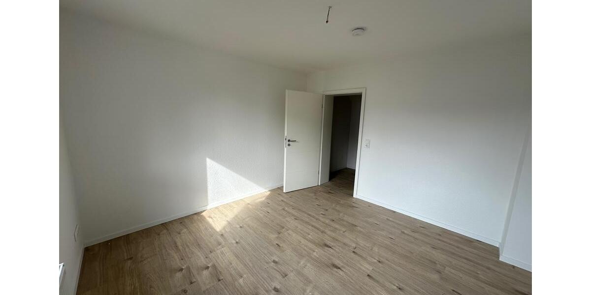 Etagenwohnung Golmbach - 3 Zimmer, 95 m&sup2;, 680&euro; | Angebot:24848870
