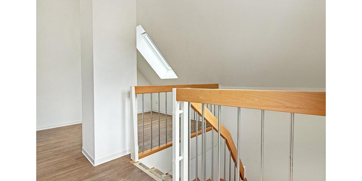 Wohnen über den Dächern von Hausberge 2 zimmer