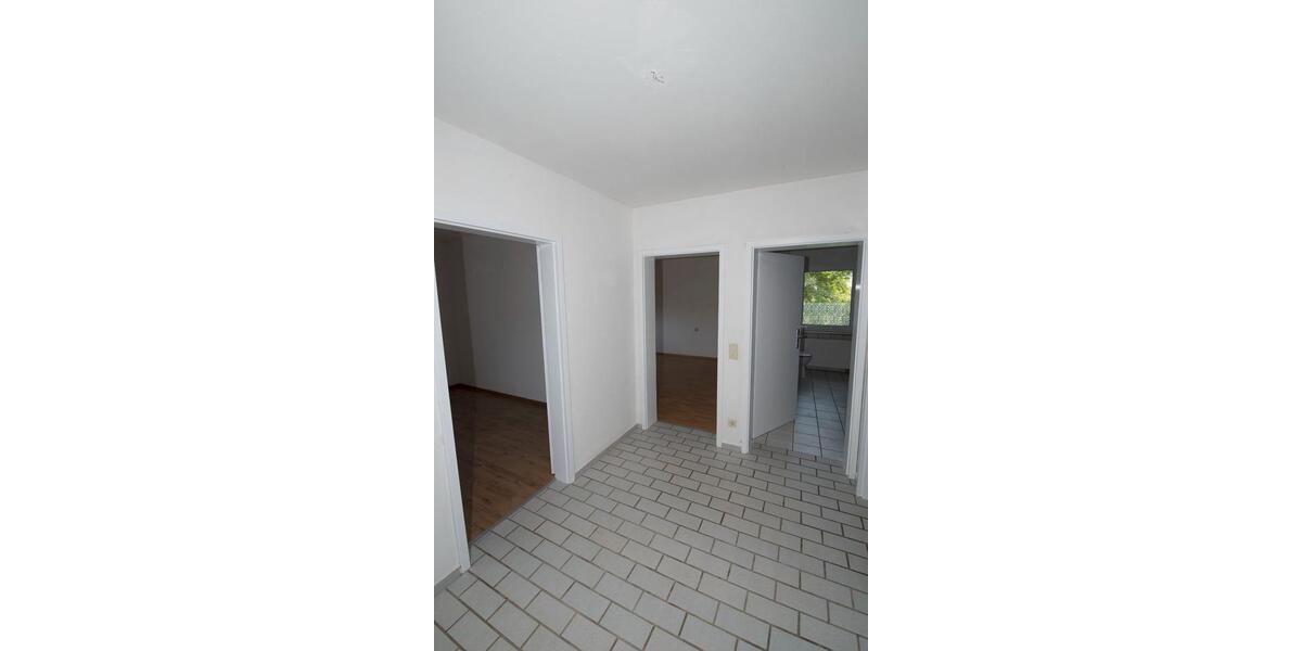 Erdgeschoßwohnung Lügde - 3 Zimmer, 88 m&sup2;, 500&euro; | Angebot:26696760