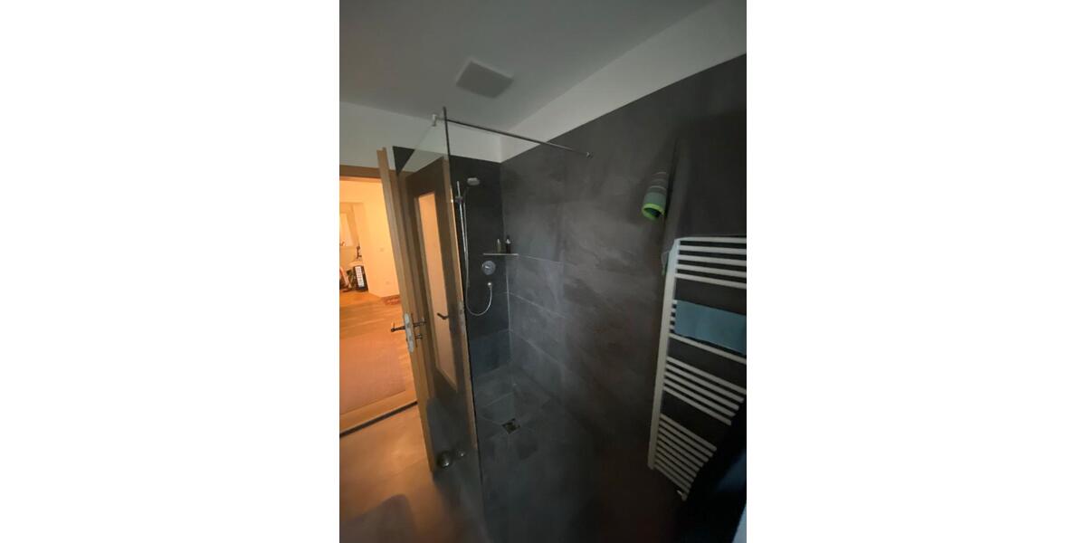 Etagenwohnung Altenmarkt an der Alz - 2 Zimmer, 30 m&sup2;, 500&euro; | Angebot:25080776