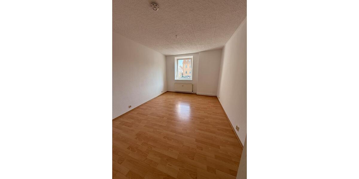 Etagenwohnung Gommern - 3 Zimmer, 77 m&sup2;, 420&euro; | Angebot:26232294