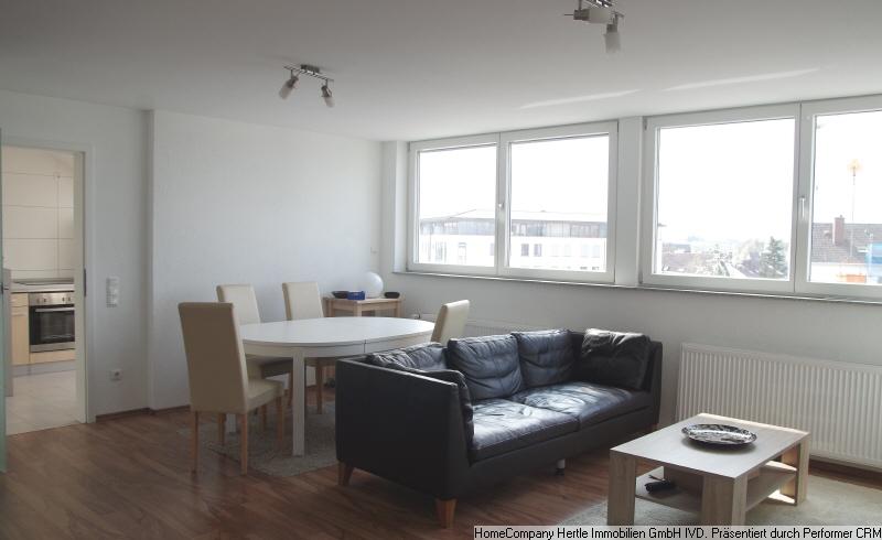 Hell & freundlich möbliert für 2 - 24 Monate in Freiburg-Gundelfingen 4 zimmer